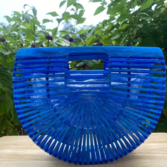Brand New Acrylic Ark Clutch (Blue ) - Picture 9 of 10